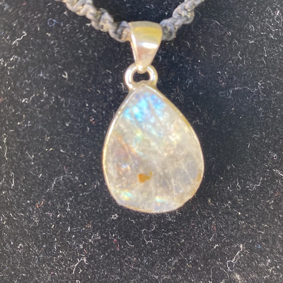 RAINBOW MOONSTONE! PENDANT ONLY Sterling Silver 925 stone is unpolished - Picture 5 of 16